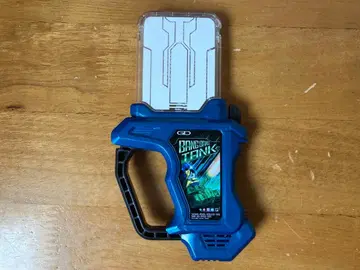 가면라이더 이그제이드 반반 탱크 가샤트