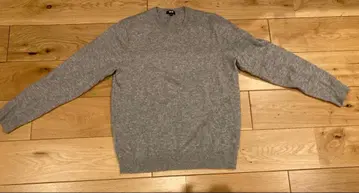 유니클로 캐시미어 100% 크루넥 스웨터 M 남성용 그레이