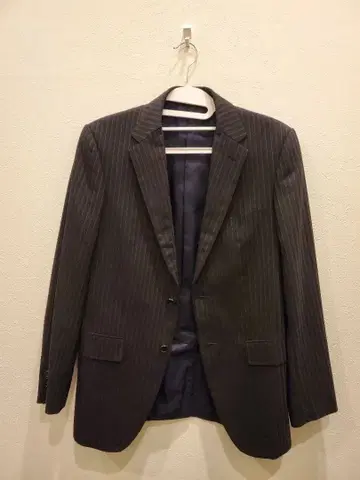 대특가 COMME CA ISM 다크 그레이 스트라이프 비즈니스 정장