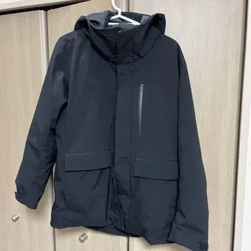 UNIQLO 블랙 하이브리드 다운 파카 S