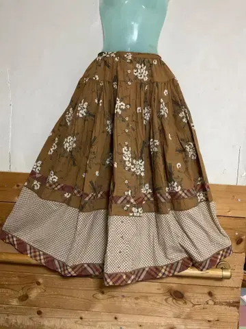 핑크하우스 1단 개더 사다리 레이스 부케 스커트