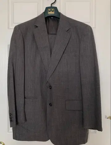 고급 수트 WARREN SQUARE 비즈니스 정장 제비오 98AB6