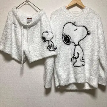 젤라또피케 스누피 상하의 세트 화이트 긴팔 숏팬츠 룸웨어