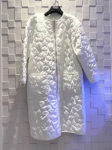 애니에스 베이 퀼팅 코트