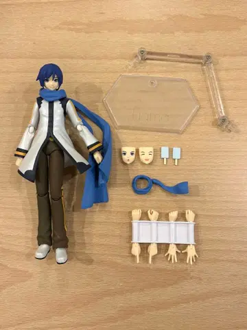 VOCALOID KAITO figma