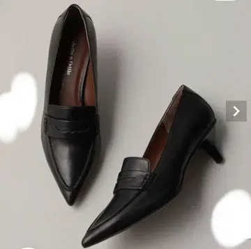 오데뜨 앤 오딜 로퍼 펌프스 블랙 23.5