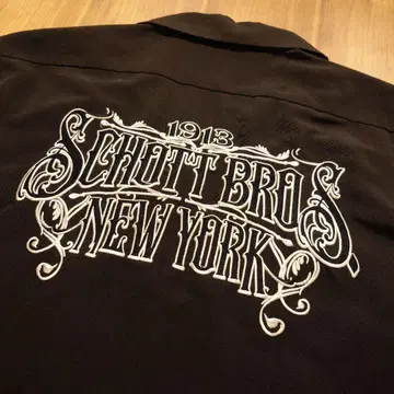 Schott 블랙 자수 워크 셔츠 M 사이즈