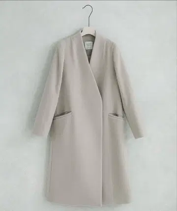 UNITED TOKYO V넥 노카라 코트