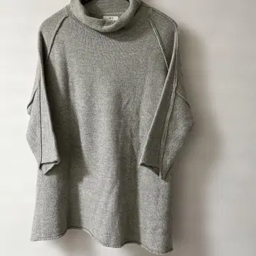 애플하우스 니트 스웨터