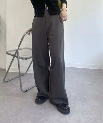 mystic 커브 스웨트 팬츠 차콜 그레이 1