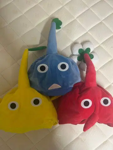 피크민 코스튬 모자 빨간색, 파랑, 옐로우 컬러 3종 세트