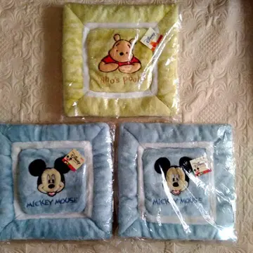 미키마우스 푸우 방석 쿠션 세트