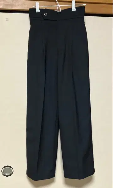 UNITED TOKYO 슬랙스 팬츠 블랙 사이즈 1