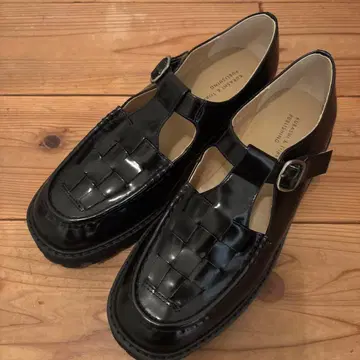 블랙 꼬임 로퍼 버클 포함