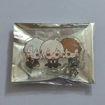 아이나나 모미토이 콜라보 아크릴 배지 스탠드 TRIGGER