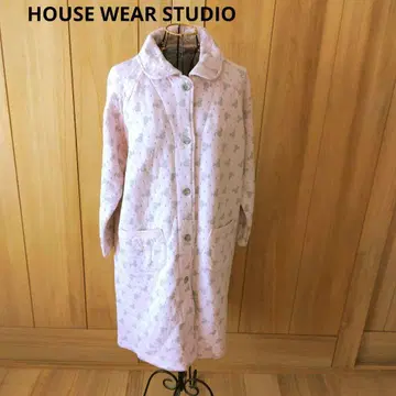 미사용 HOUSE WEAR STUDIO 충전솜 가운