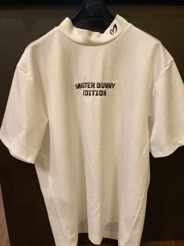 MASTER BUNNY EDITION 화이트 하이넥 셔츠