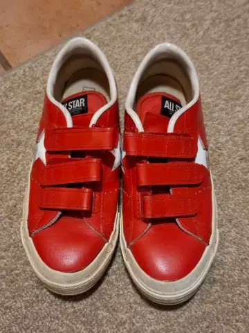 컨버스 올스타 유리 가죽 사이즈 5인치 23cm