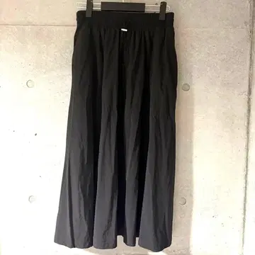 미사용 새상품 택 포함 PUMA 우븐 스커트 블랙 XL