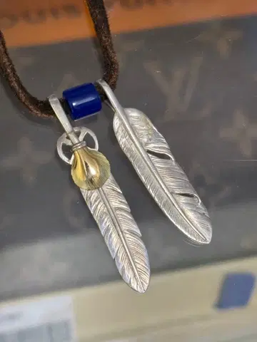 goro's 중 페더 2개 세트