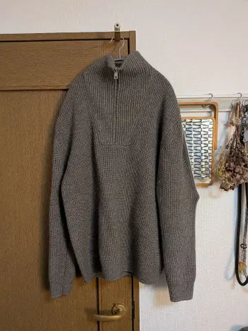ZARA 자라 그레이지 하이넥 지퍼 두꺼운 원단 스웨터