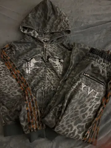 cozy worldwide 레오파드 셋업