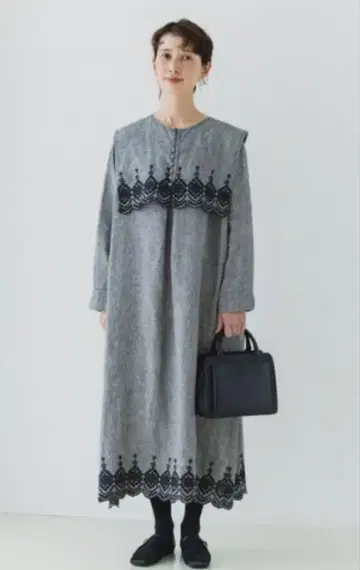 studio CLIP 프렌치 린넨 탈착식 옷깃 자수 원피스