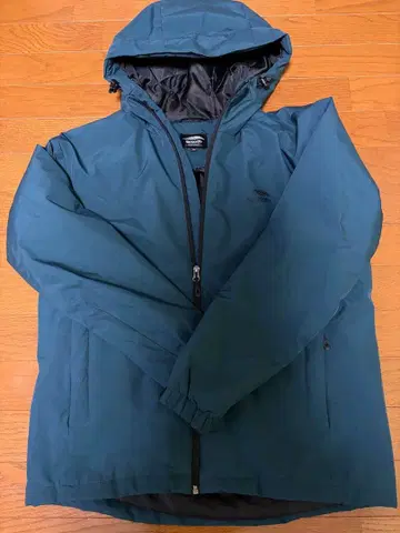 OUTDOOR 다크 그린 자켓 M 사이즈