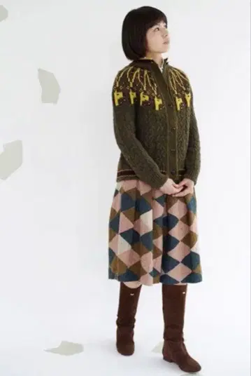 미나 페르호넨 [ thoroughbred ] 니트 가디건