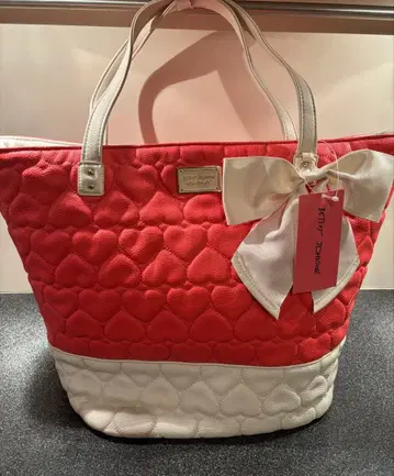 BETSEY JOHNSON 하트 토트백 리본