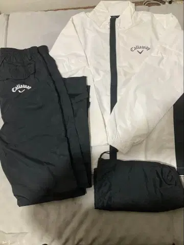 새상품 Callaway 우비 세트 화이트/블랙