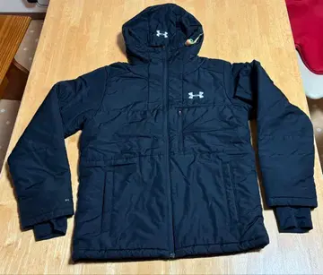 블랙 후드 부착 다운 자켓