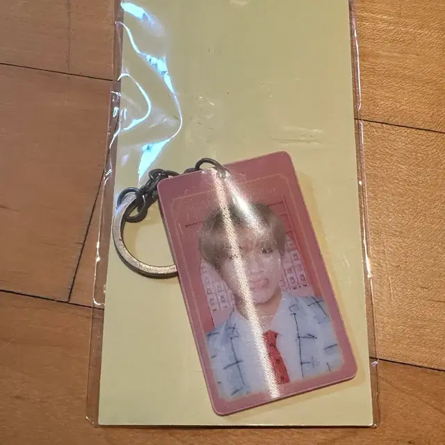 방탄 뷔 머스터 홀로그램 키링