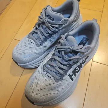 HOKA BONDI 8 스니커즈 실버 그레이 25.5cm