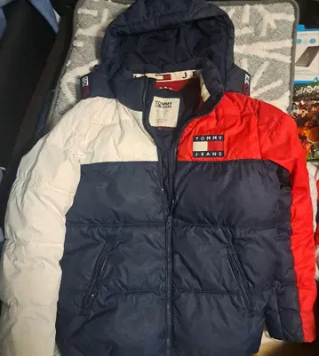 TOMMY JEANS 다운 자켓
