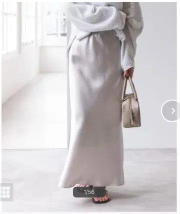 미사용 새상품 택 포함 내로우 A라인 새틴 스커트 그레이