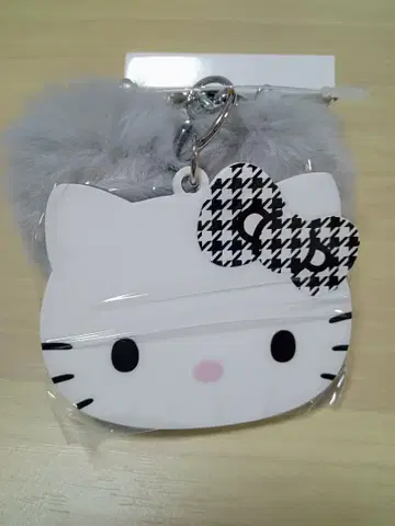 산리오 헬로키티 거울 포함 백참 아베일