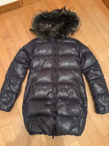 듀베티카 kappa 다운 코트 블랙 40 L 사이즈 라쿤