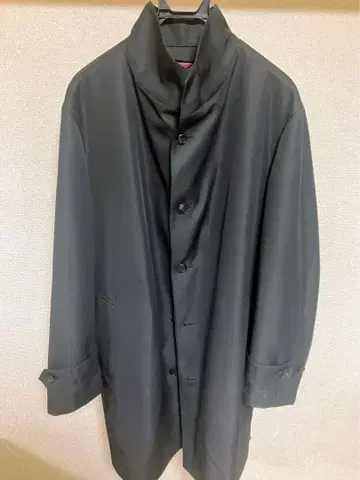 TAKEO KIKUCHI (다케오 키쿠치) 코트