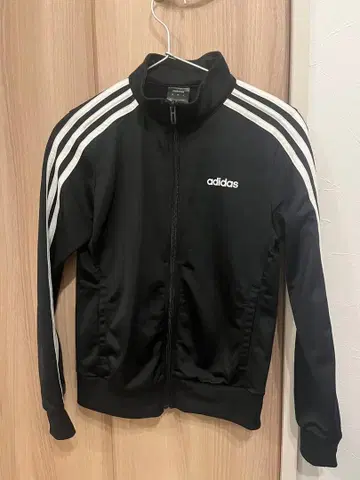지금만 특별 가격 adidas 트랙 자켓 블랙