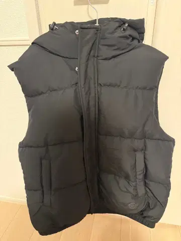 zara 다운 베스트 후드 부착 XL