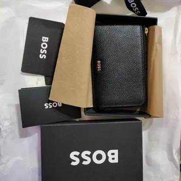 미사용 새상품 BOSS 블랙 지갑 쇼핑백 기프트 크리스마스 선물