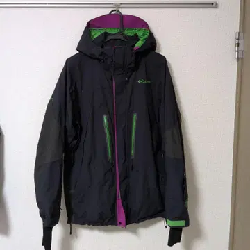 컬럼비아 마운틴 파카 옴니테크