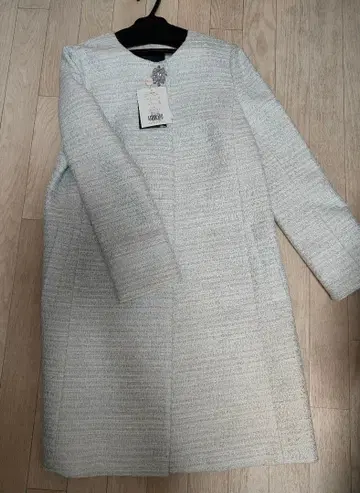 [미사용 새상품] JUSGLITTY 트위드 코트