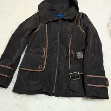 LAJOCNDE 후드 부착 점퍼