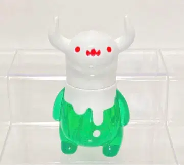 우에노소라 괴수 보 크림소다 멜론