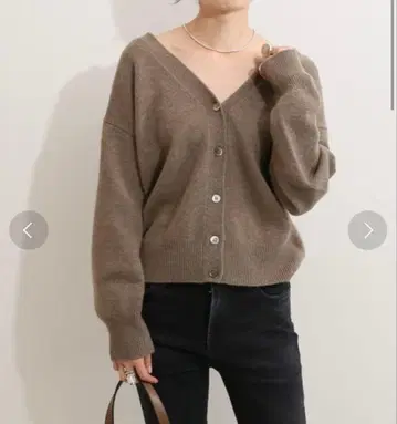 노블 7G 울 가디건