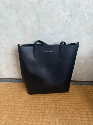 사만사 타바사 블랙 토트백