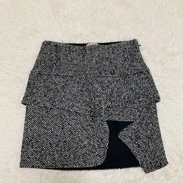 누메로벤투노 타이트 스커트