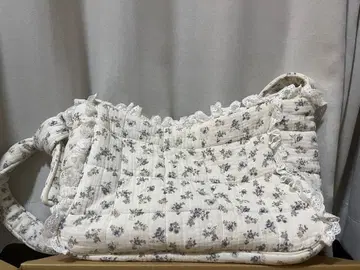 merry jenny 블루 꽃 자수 거즈 퀼트 숄더백